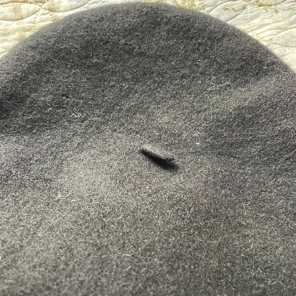 Vintage Pure Wool Beret - Picture 3 of 3